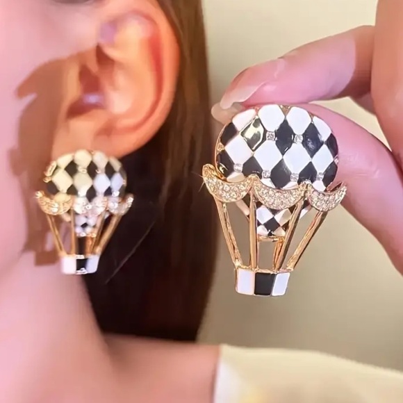 Black & White Hot Air Balloon Earrings - Picture 4 of 4